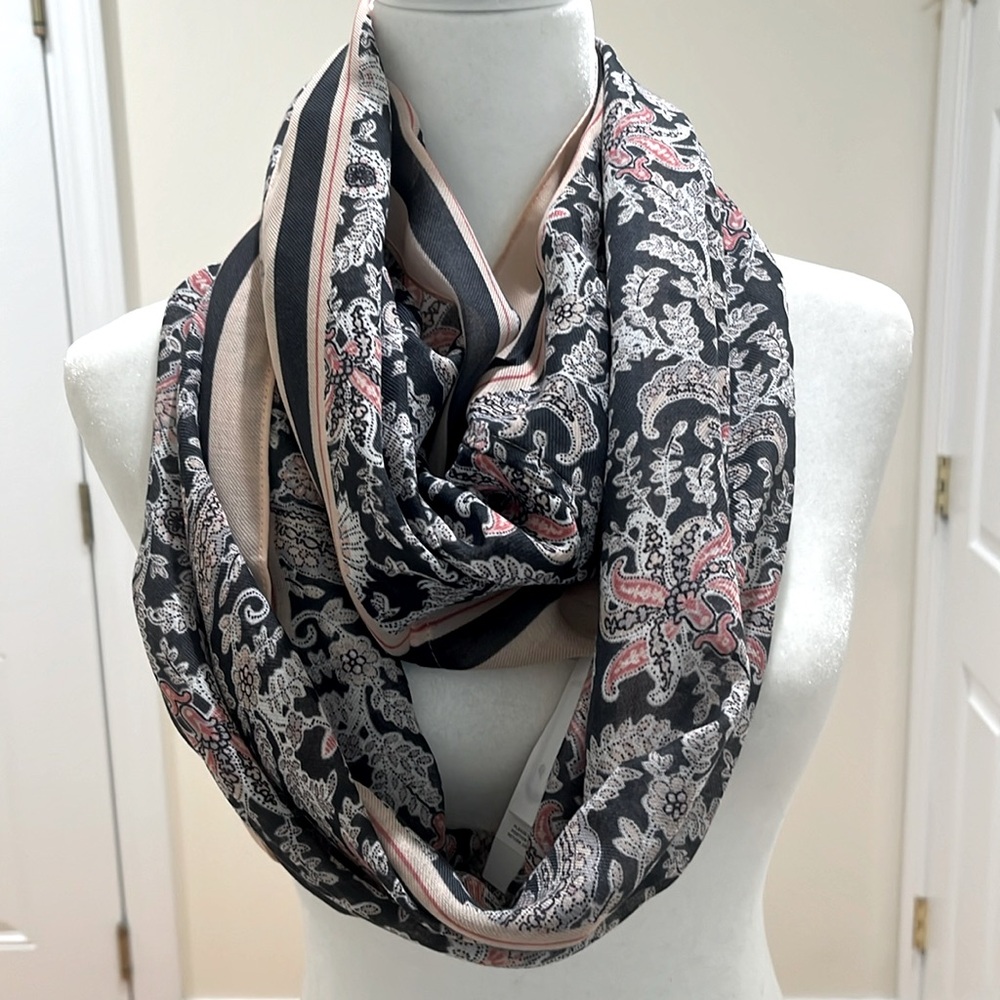 LOFT Infinity Scarf